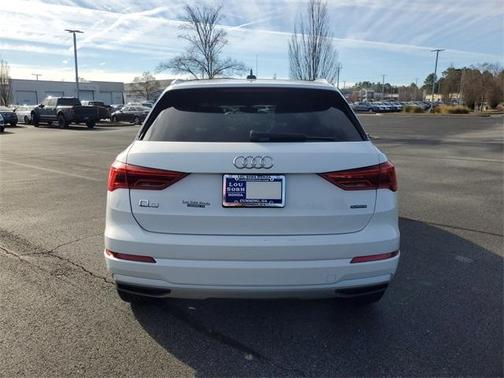 2021 Audi Q3 40 Premium