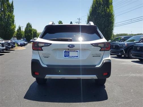 2023 Subaru Outback Touring XT