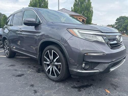 Modern Steel Metallic 2019 Honda Pilot Touring 8-Passenger