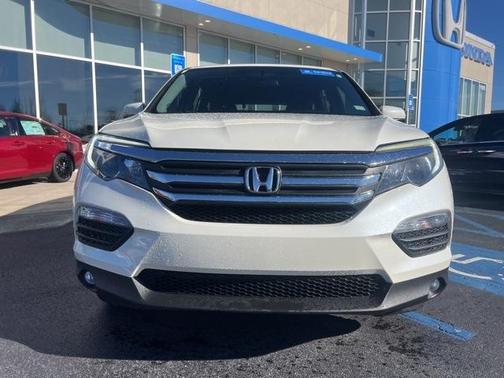 2017 Honda Pilot EX
