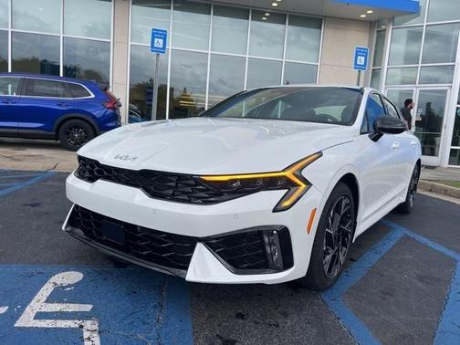 2025 Kia K5 GT-Line