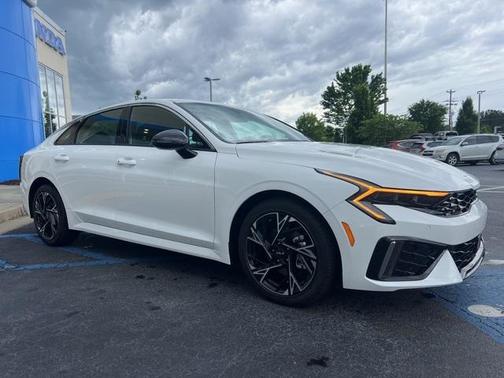 2025 Kia K5 GT-Line