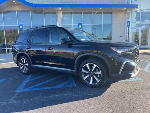 2023 Honda Pilot Touring