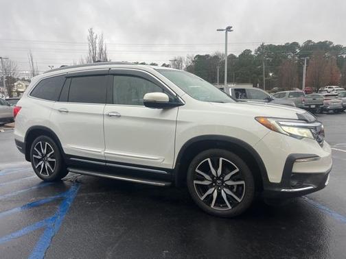 2020 Honda Pilot Touring 8-Passenger