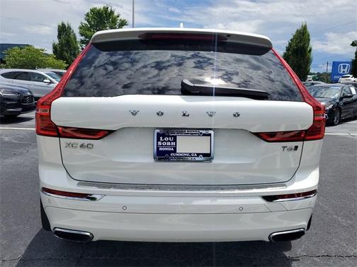 2021 Volvo XC60 T6 Inscription
