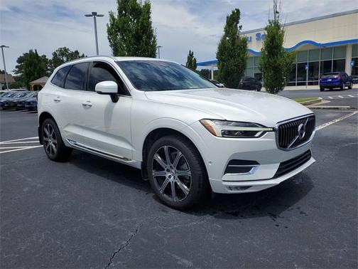 2021 Volvo XC60 T6 Inscription