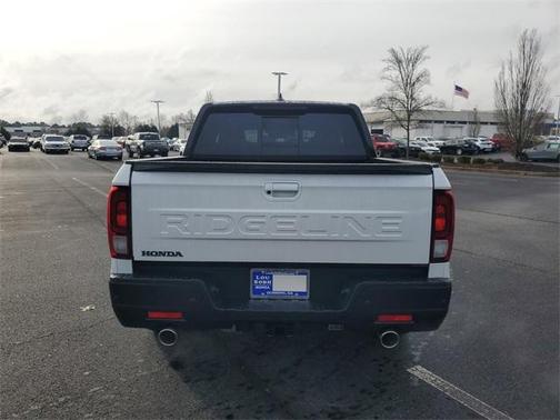 2026 Honda Ridgeline Black Edition Two-Tone