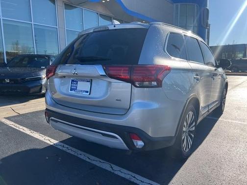 2020 Mitsubishi Outlander SEL