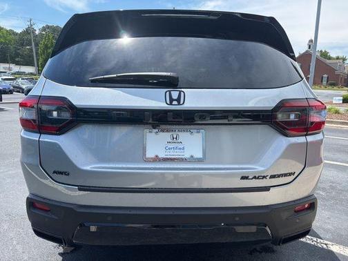 Solar Silver Metallic 2026 Honda Pilot Black Edition