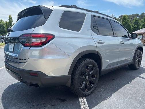 Solar Silver Metallic 2026 Honda Pilot Black Edition