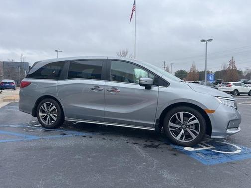 2024 Honda Odyssey Touring