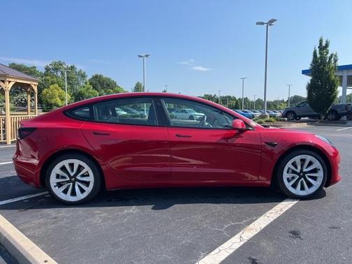 2022 Tesla Model 3 Base