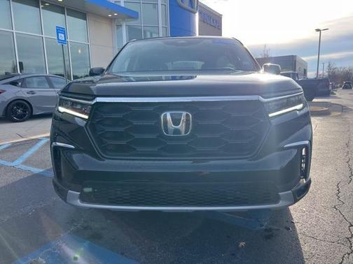 2023 Honda Pilot EX-L 7-Passenger