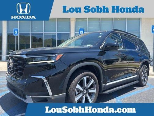 Crystal Black Pearl 2025 Honda Pilot Touring
