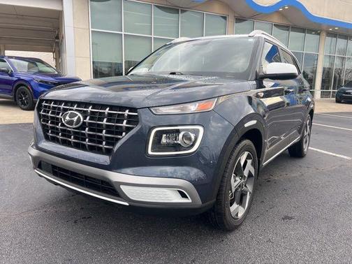 2023 Hyundai VENUE Limited