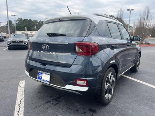 2023 Hyundai VENUE Limited