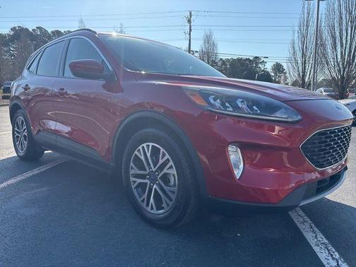 Rapid Red Metallic Tinted Clearcoat 2020 Ford Escape SEL