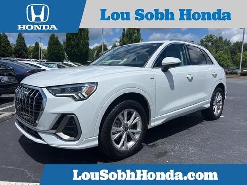 2022 Audi Q3 45 S line Premium