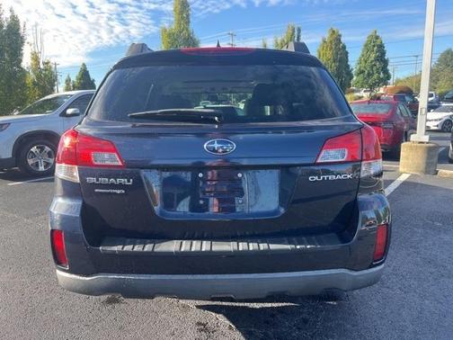 2013 Subaru Outback 2.5i Limited