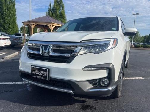 2022 Honda Pilot Touring 7-Passenger