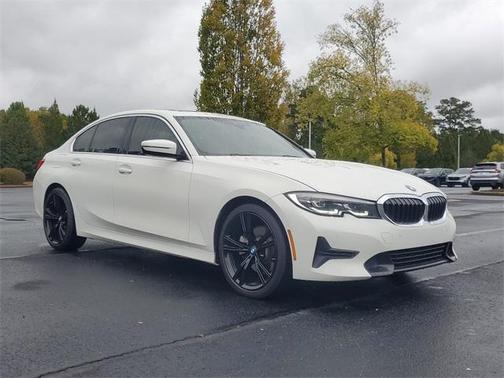 2021 BMW 330 i