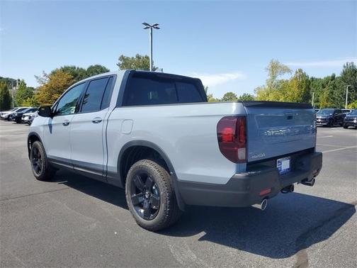2025 Honda Ridgeline Black Edition