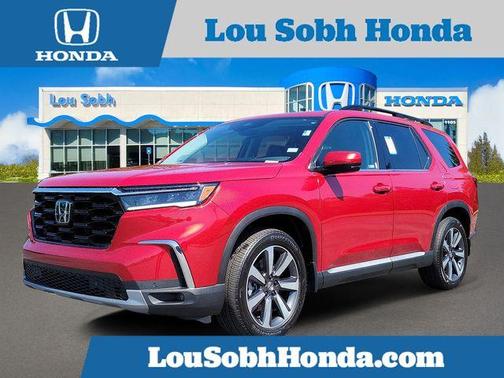 Radiant Red Metallic II 2025 Honda Pilot Touring