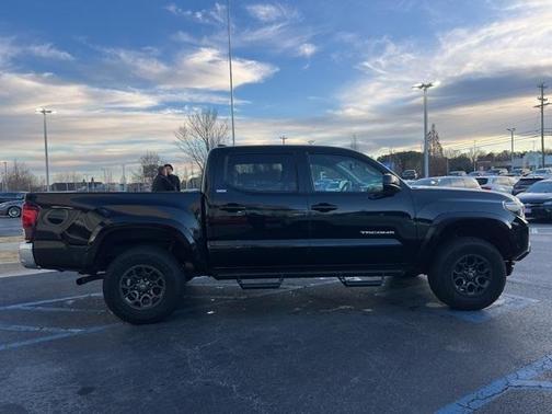 2018 Toyota Tacoma SR5