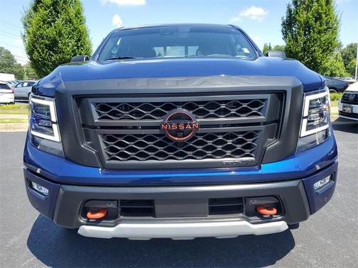 2024 Nissan Titan PRO-4X