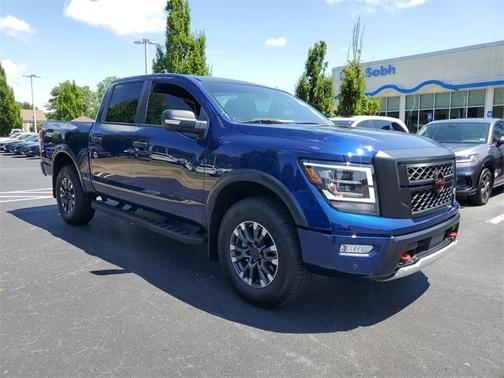 2024 Nissan Titan PRO-4X