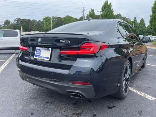 Carbon Black Metallic 2021 BMW 540 i