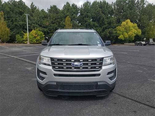 2017 Ford Explorer Base
