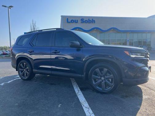 Obsidian Blue Pearl 2025 Honda Pilot Sport