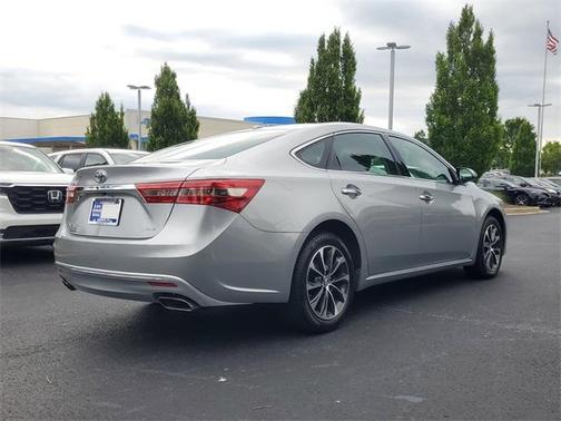 2017 Toyota Avalon XLE Premium