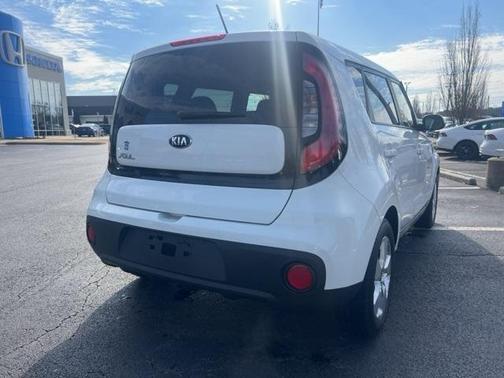 2018 Kia Soul Base