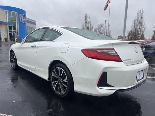 2017 Honda Accord EX