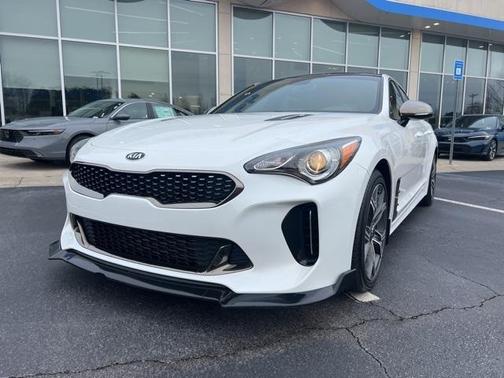 2020 Kia Stinger GT-Line