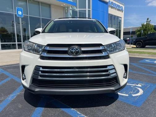 2019 Toyota Highlander Limited Platinum