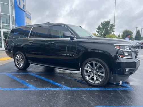2020 Chevrolet Suburban LT
