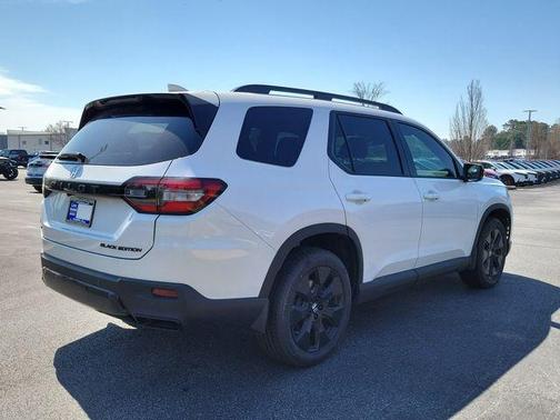 2026 Honda Pilot Black Edition