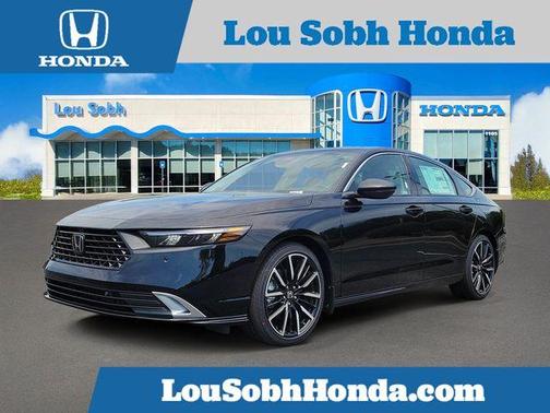 Crystal Black Pearl 2026 Honda Accord Hybrid Touring