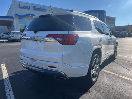 2019 GMC Acadia Denali