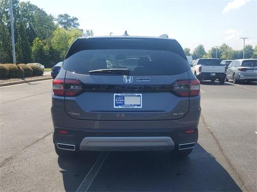 2025 Honda Pilot Elite