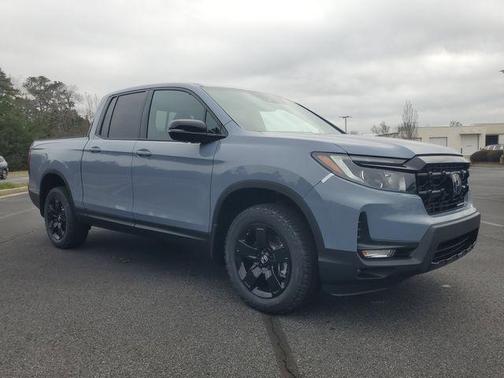 Sonic Gray Pearl 2026 Honda Ridgeline Black Edition