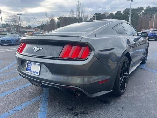 2016 Ford Mustang EcoBoost Premium