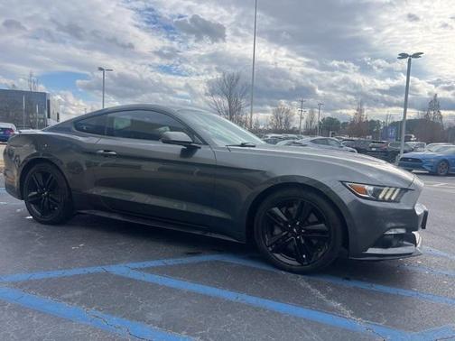 2016 Ford Mustang EcoBoost Premium