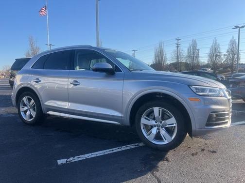 2018 Audi Q5 2.0T Premium Plus