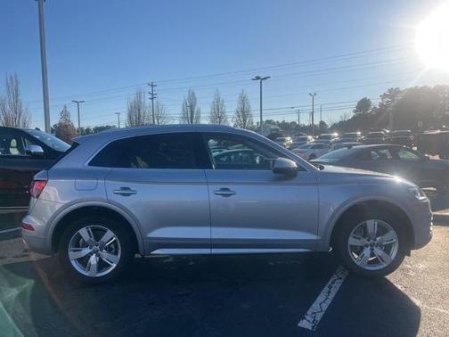 2018 Audi Q5 2.0T Premium Plus