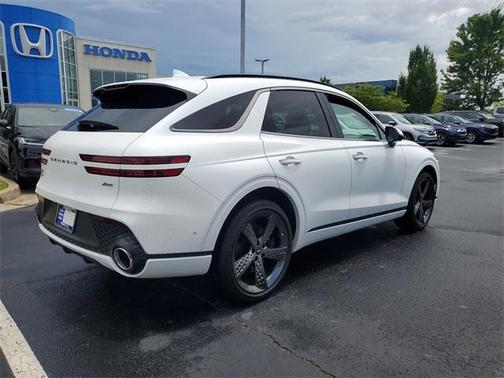 2025 Genesis GV70 2.5T