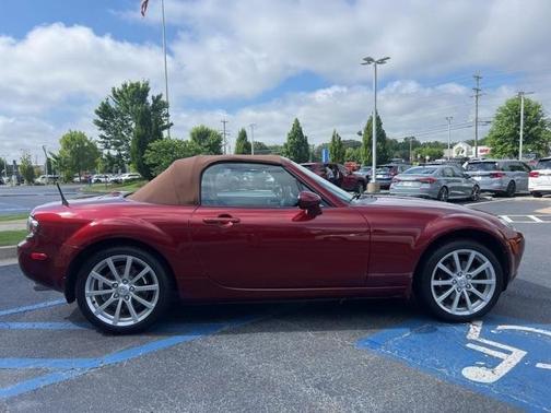 2006 Mazda MX-5 Miata Grand Touring
